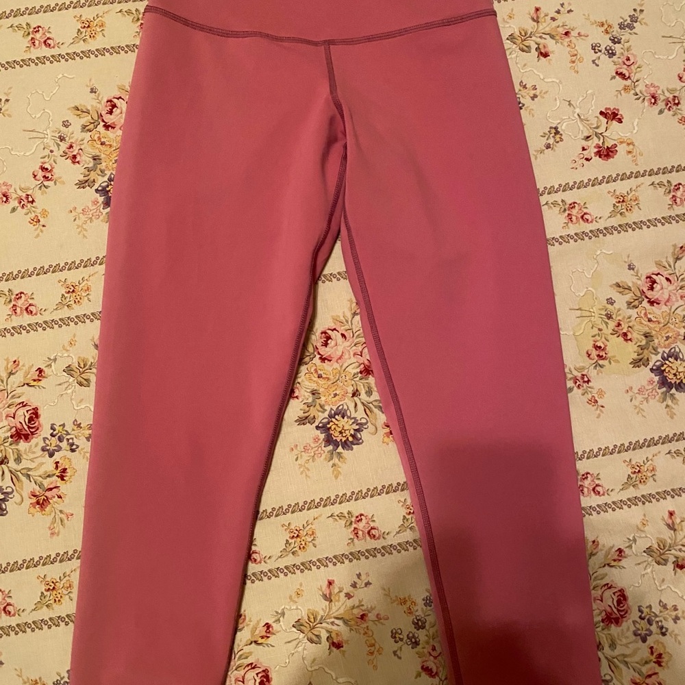DYI Signature Crop Leggings